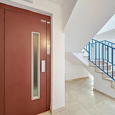 Bucht Von Katalonien Spanien By Interhome شقة
